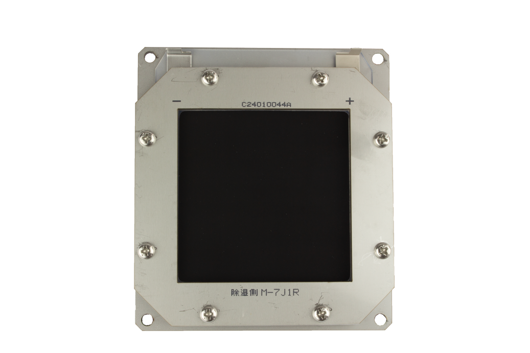 M-7J1R---front-webready